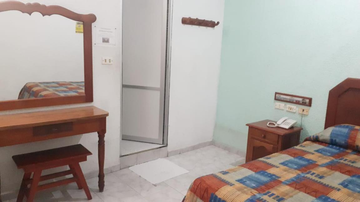Hotel Azteca Tabasco Виляермоса Екстериор снимка